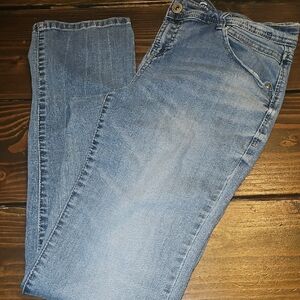 Blue Skinny Jeans with Natural Fading Size 10 Straight Curvey Fit‎